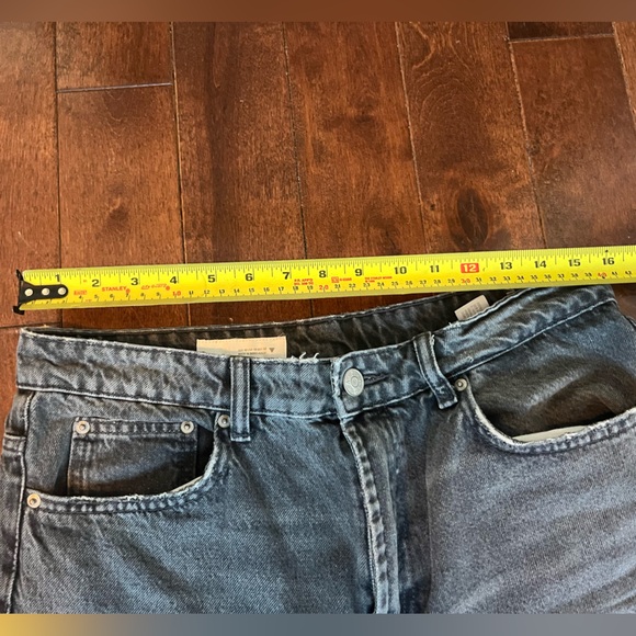 ZARA straight leg high-rise faded black jeans, size 10 - Picture 8 of 10